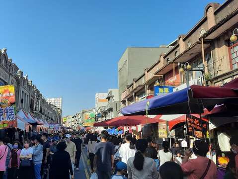 新化年货大街上满满人潮_历史照片_南市观旅局提供