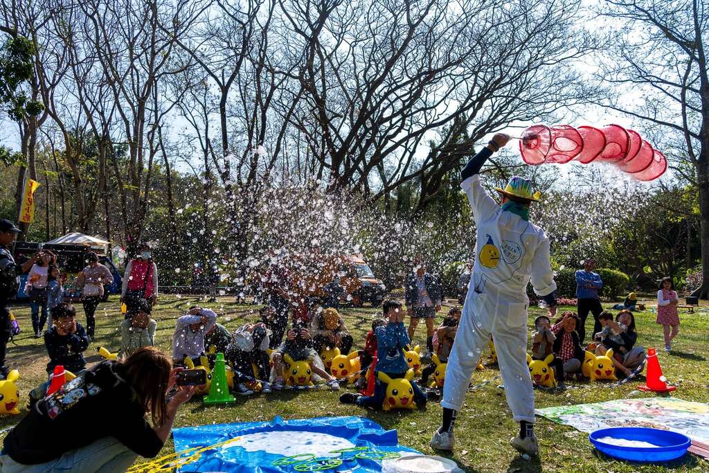 尖山埤賞春景，頑皮世界迎好運，臺南新年走春必玩雙園地！