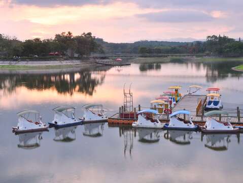 虎頭埤清晨湖景