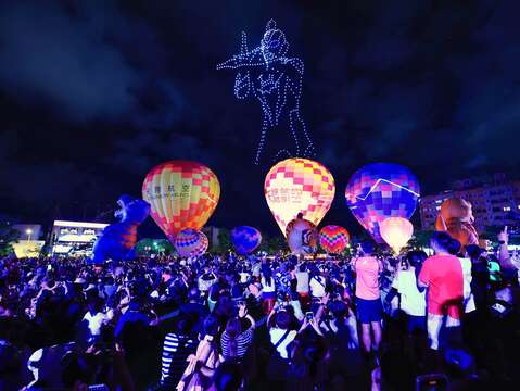 2025台南热气球派对-超人力霸王无人机展演