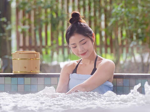 形象影片画面-关子岭泥浆温泉
