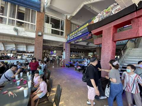 将军渔港观光海楼1楼用餐区