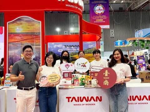 台南展摊元素丰富活泼别具特色