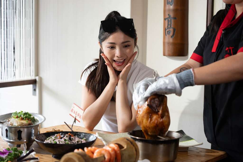 台南关子岭道地美食-桶仔鸡