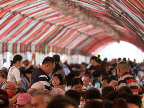 四季办桌冬季场共一千人参与