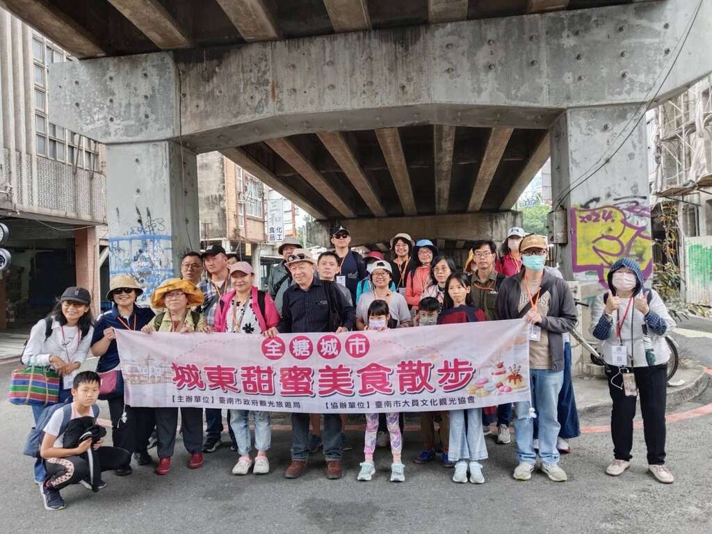 1.陆桥下大合照（南铁地下化即将消失地景）