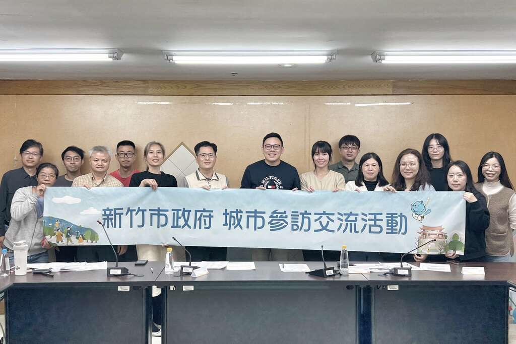 城市交流参访大合照