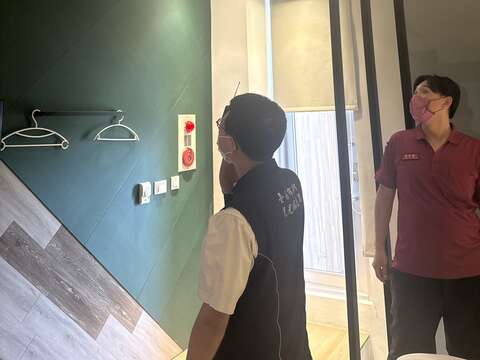 反针孔稽查