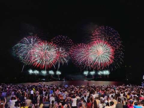 2026台南夏日音乐节-第二日烟火秀