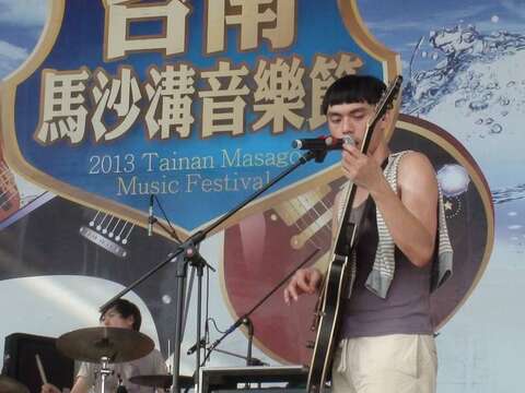 2013馬沙溝音樂節--Hush！樂團精彩演出