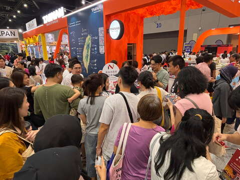 2026吉隆坡MATTA国际旅展-马来西亚人气创作者Jason_PH(贾森)於台南展位与旅客互动,介绍台南