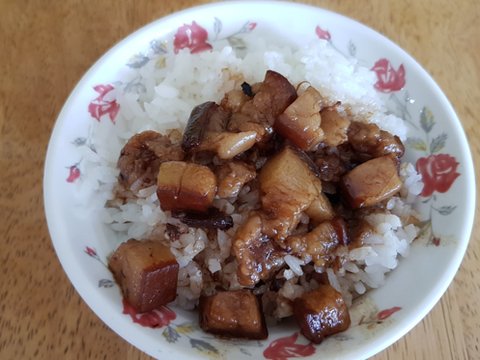 4.Eat one of Tainan’s BEST – Braised Pork Rice