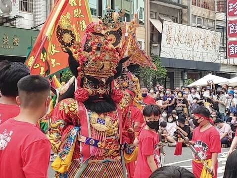 赤嵌萬神節用臺南優質陣頭呈現全臺獨有的萬神節