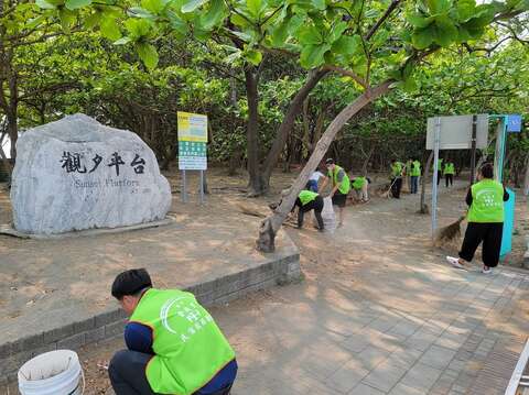 金城里民宿在观夕平台扫街