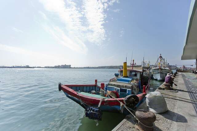 Jiangjun Fish Harbor(將軍漁港)