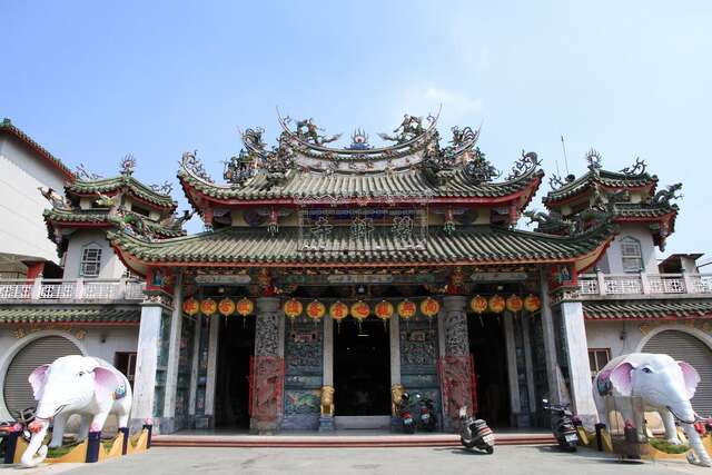 Dongshan Bixuan Temple(東山碧軒寺 )