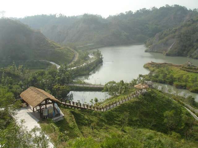 Niupu Farm Pond