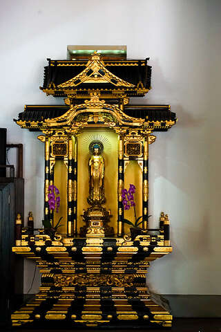 大雄寶殿-日式風格神龕