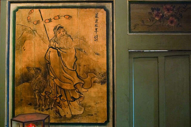 正殿-象徵高尚志节的「苏武牧羊」彩绘