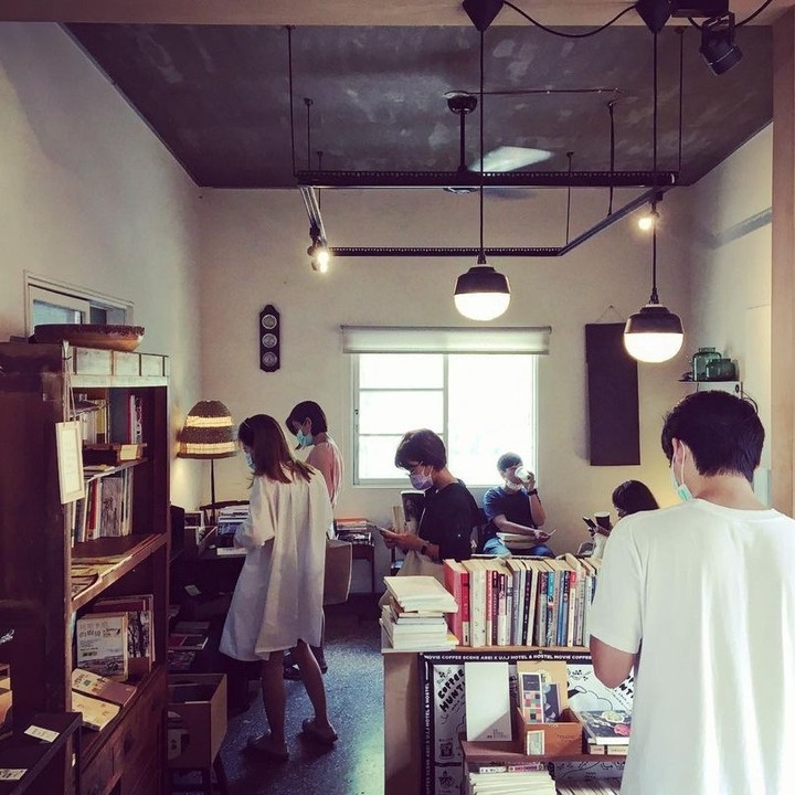 【台南カフェ散策＃1】路地裏にある「餘事Yu Studio」は、美味しい台湾茶とコーヒーを提供する古民家カフェです。様々な風味のウ...