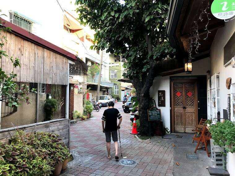 Small lane in the Coral Tree Alley