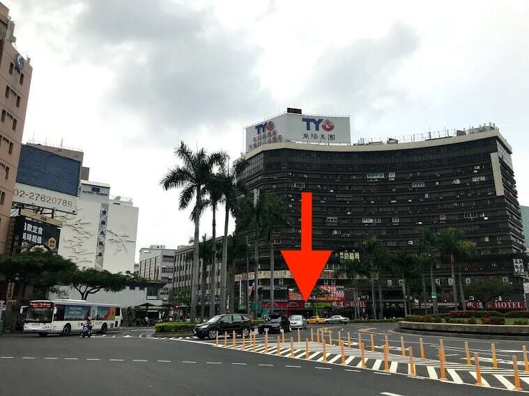 The building located in front of Tainan Train Station (front exit)