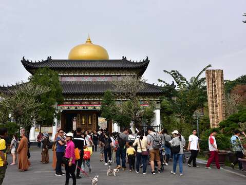 鼠年過年玄空法寺湧入參拜人潮