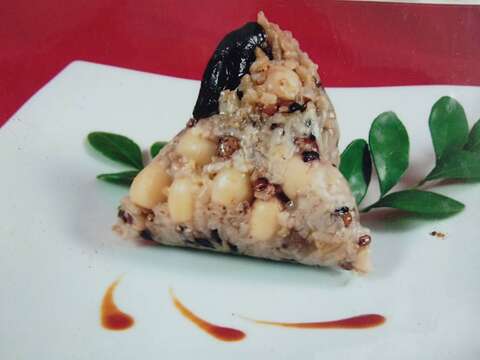 "Healthy Five Grains and Vegetarian Rice Dumpling_Lingcheng Rice Dumpling Art Workshop"