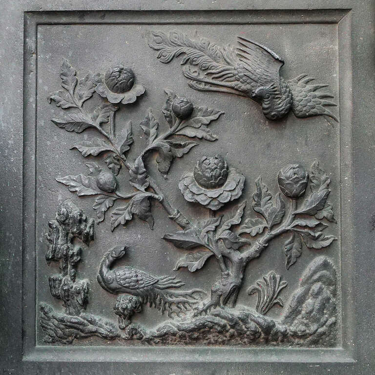 三川殿-綬帶鳥與芙蓉花的石刻