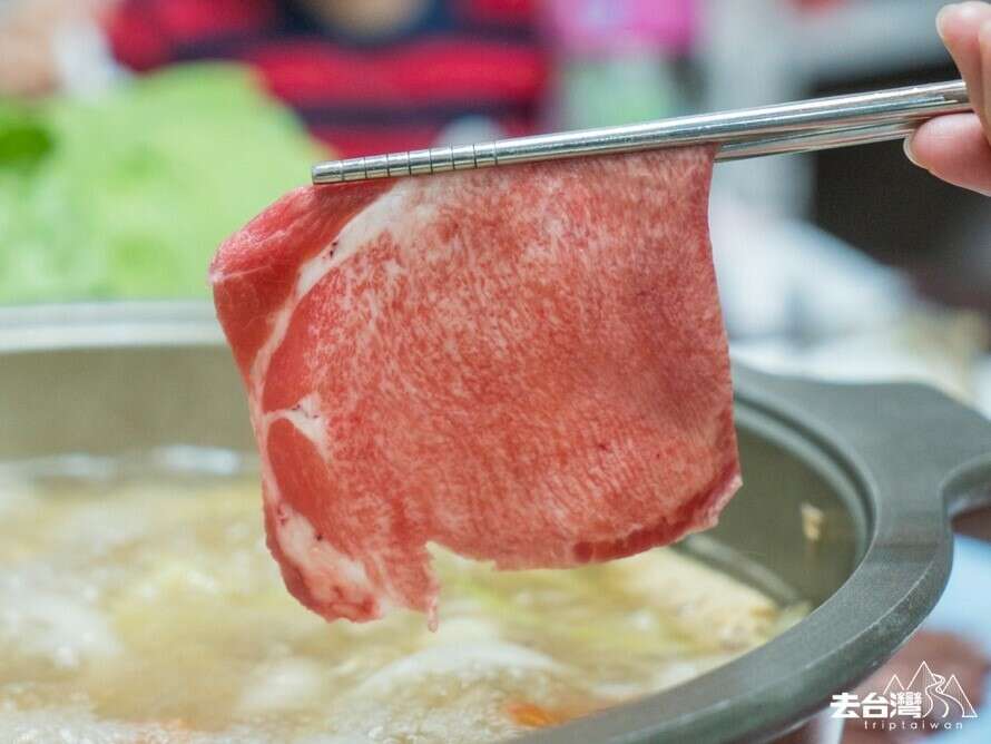 The fresh beef hot pot that is worth the taxi fare